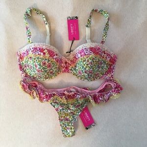 NWT bra and thong set